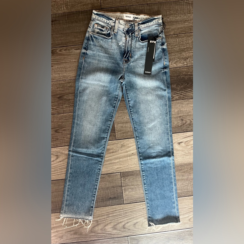 Hudson Jeans High Rise Zooey Straight Crop Denim Jeans .Nwt